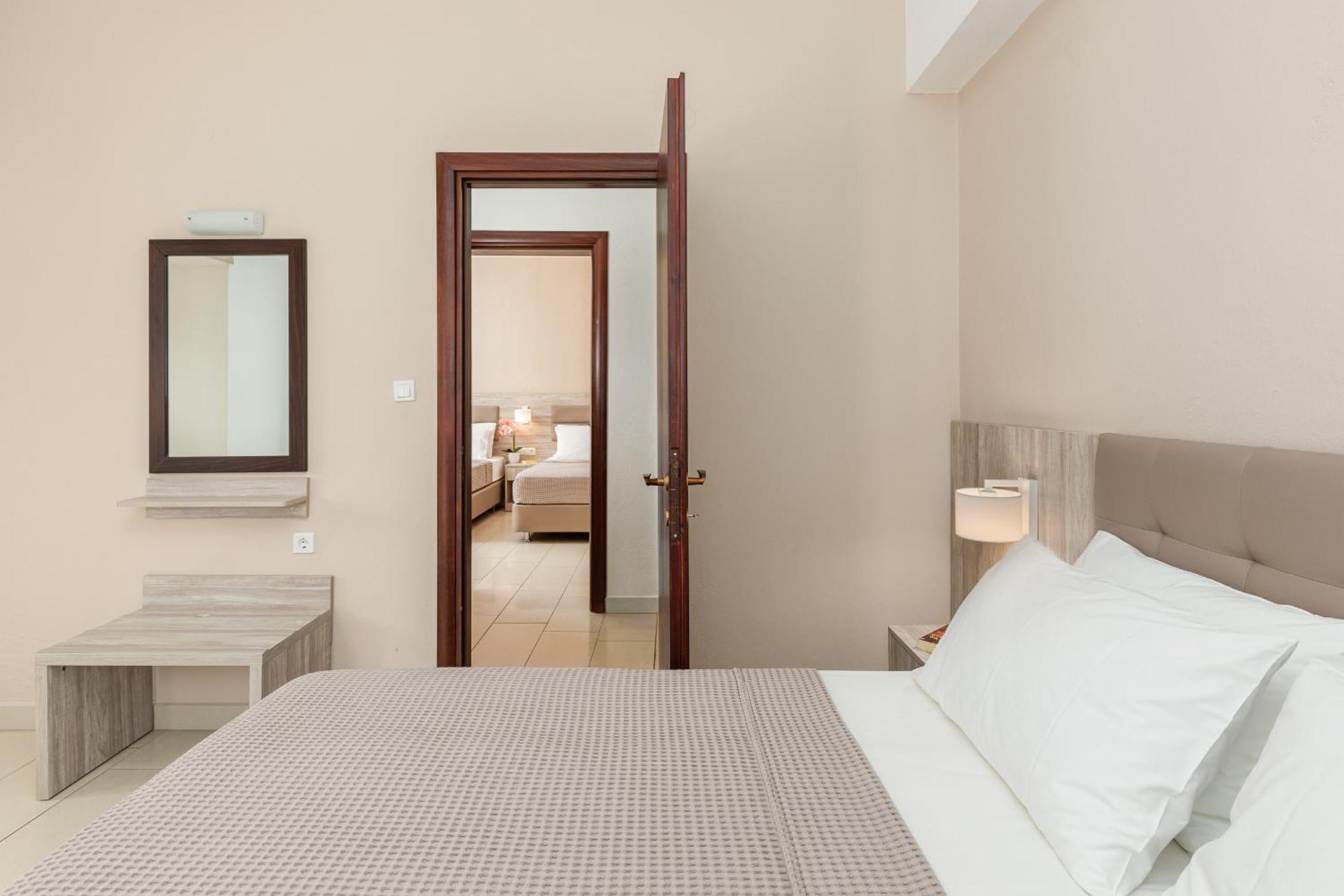 Hotel Grekas Neoi Poroi Extérieur photo