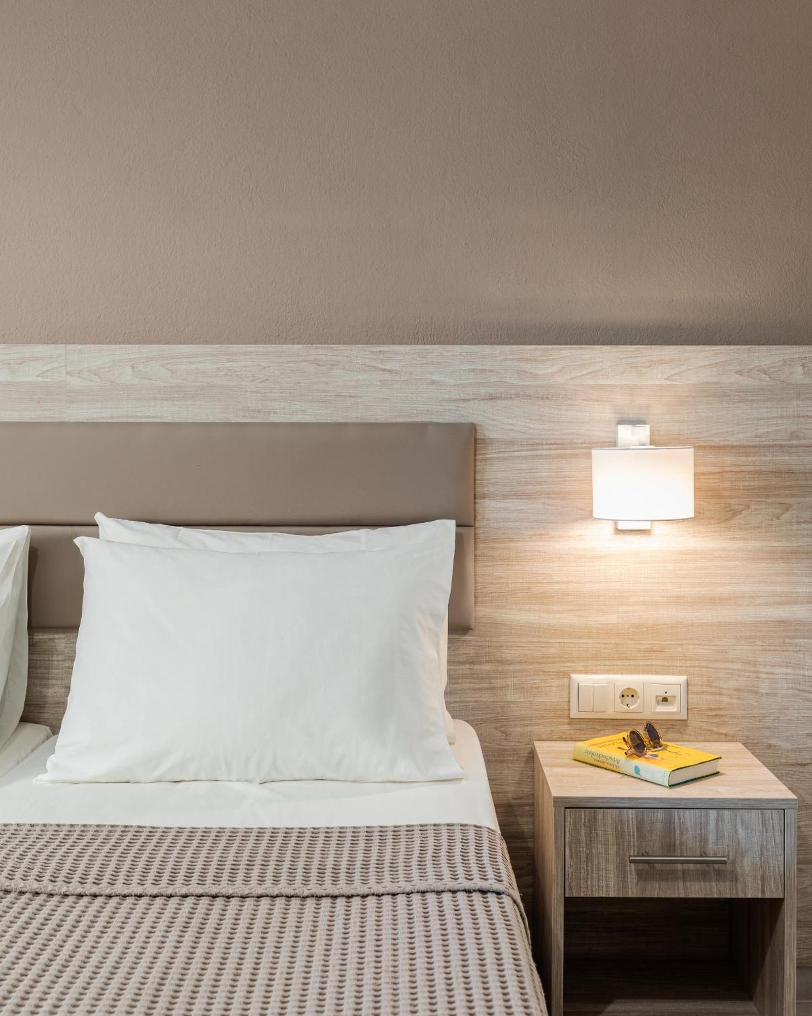 Hotel Grekas Neoi Poroi Extérieur photo